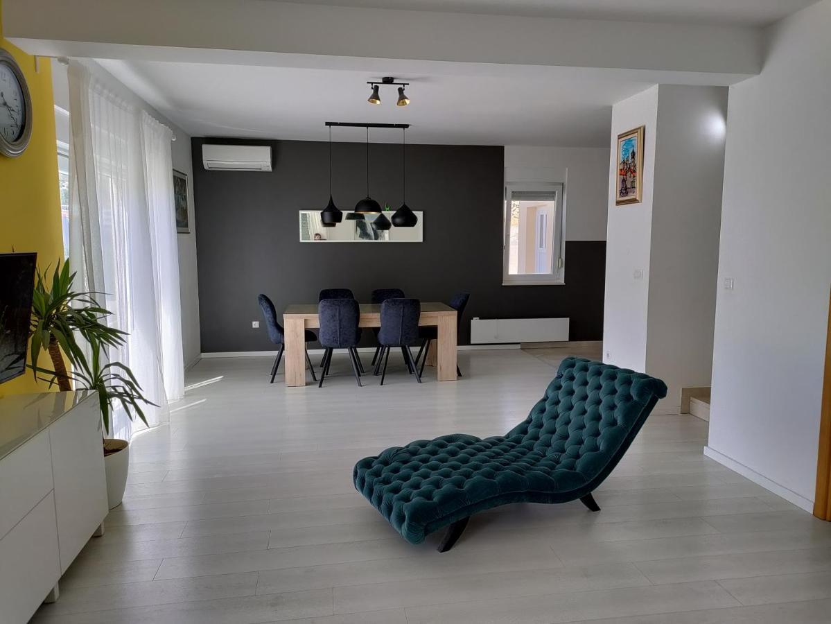 Apartmán Magi House With Pool Podstrana Exteriér fotografie
