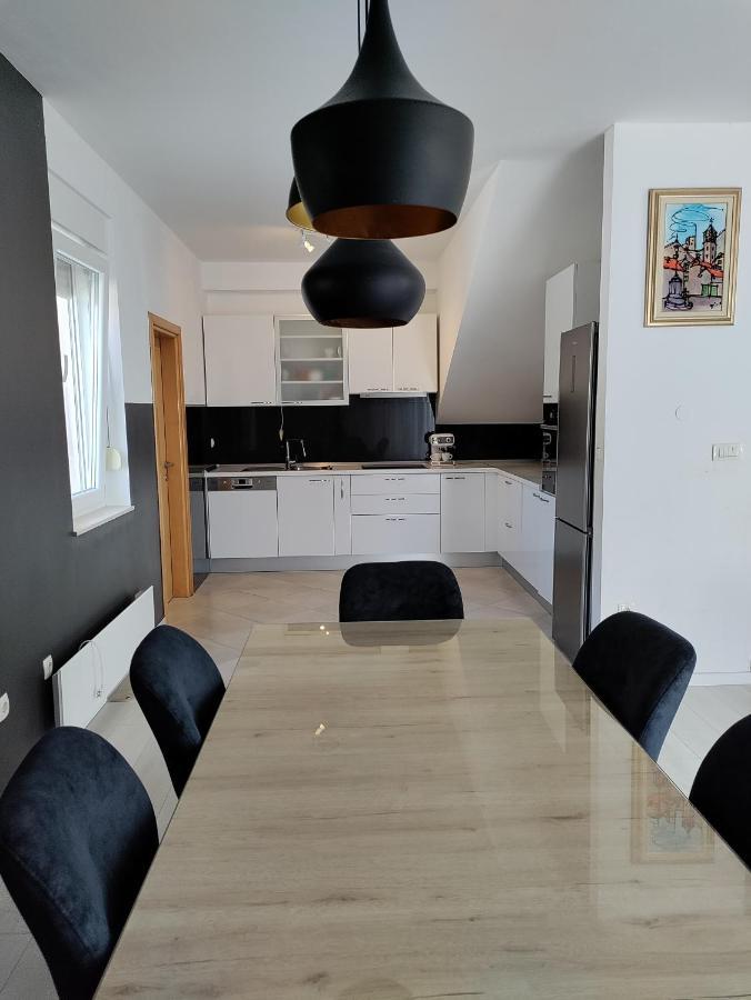 Apartmán Magi House With Pool Podstrana Exteriér fotografie
